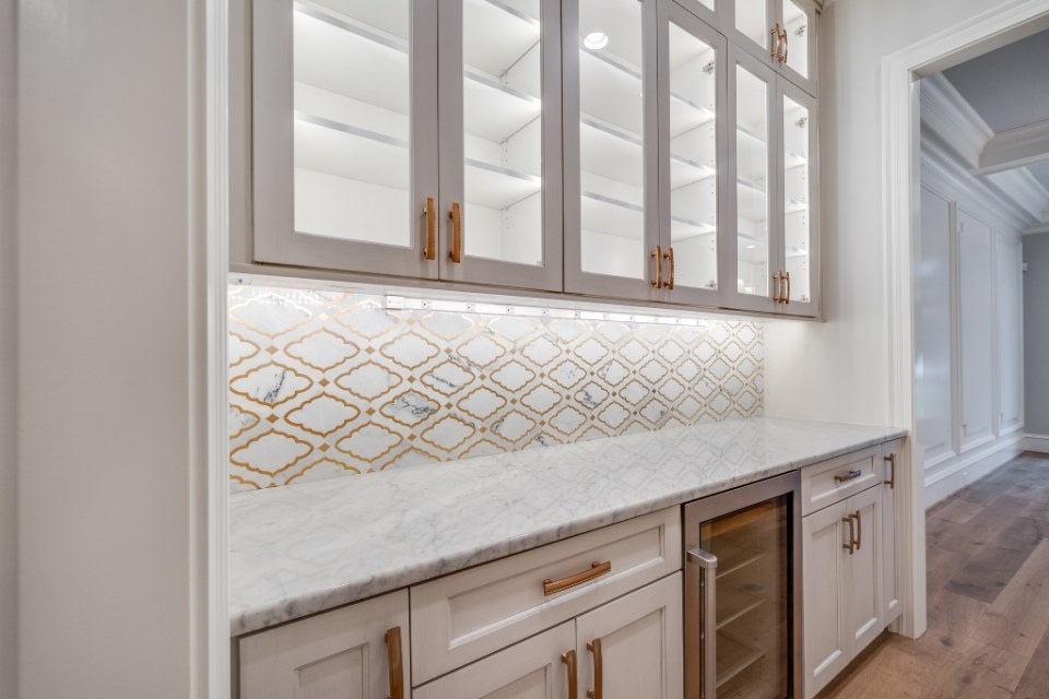 Eudora Salem II Alabaster Brush Gray