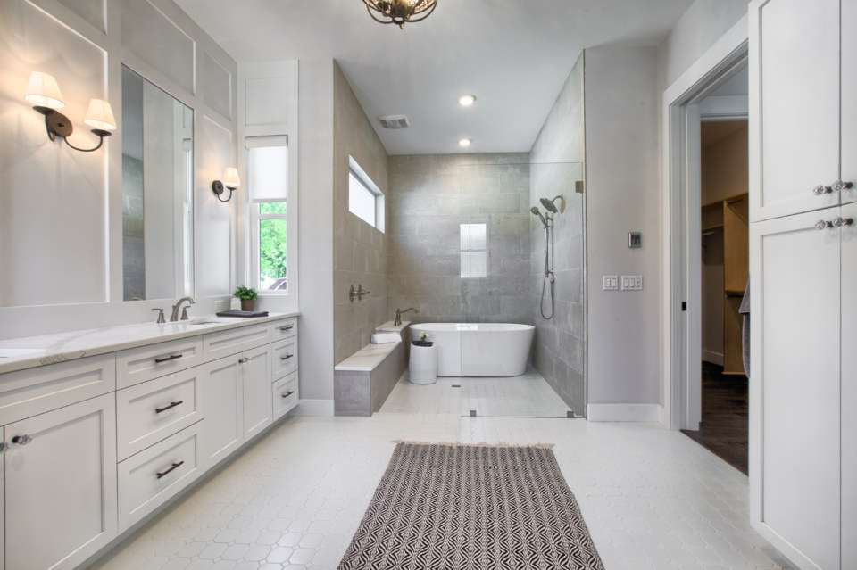 Eudora Cottage Color: Bright White