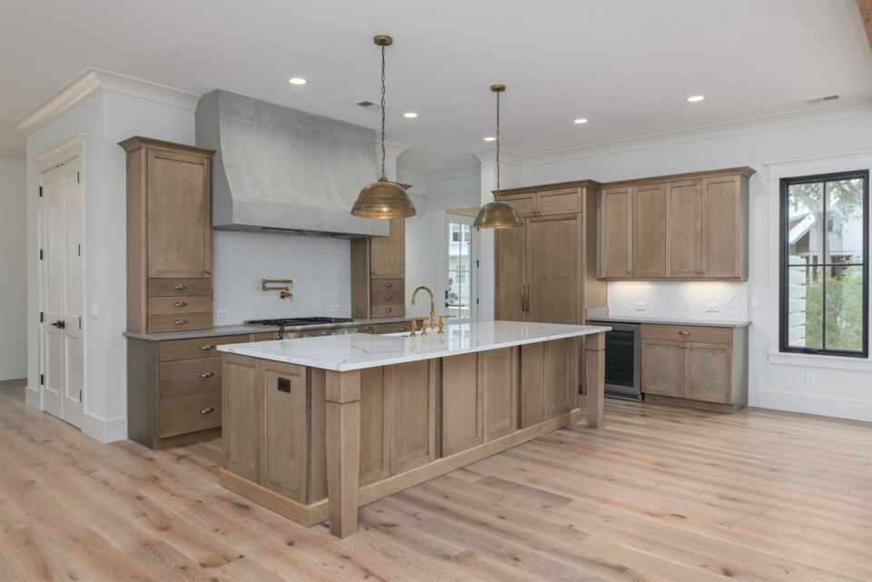 Door Style/Color: Colony Maple in Natural Vintage Created by Front Light Building Co Photo by Corey Gibson