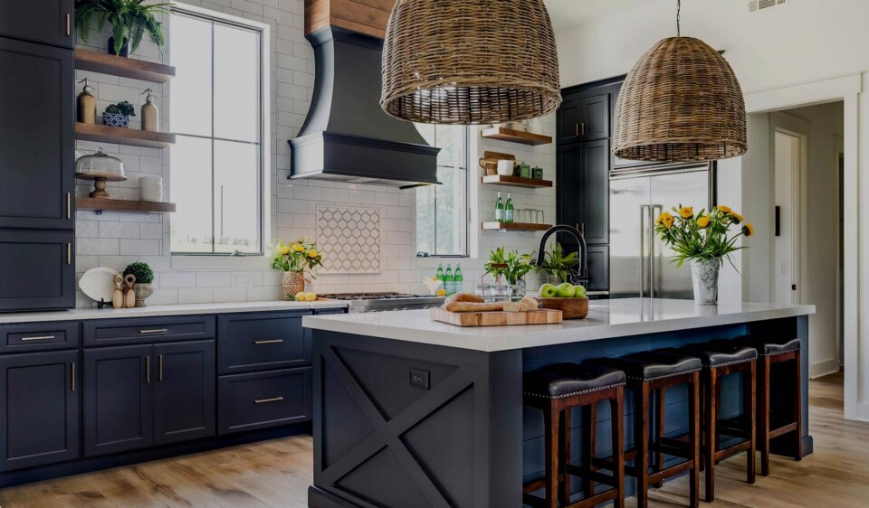 Benton door in Midnight