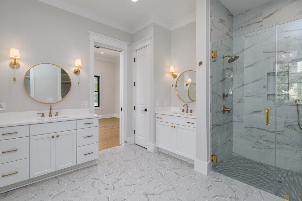 Lancaster Maple - Bright White_Front Light Bldg Co