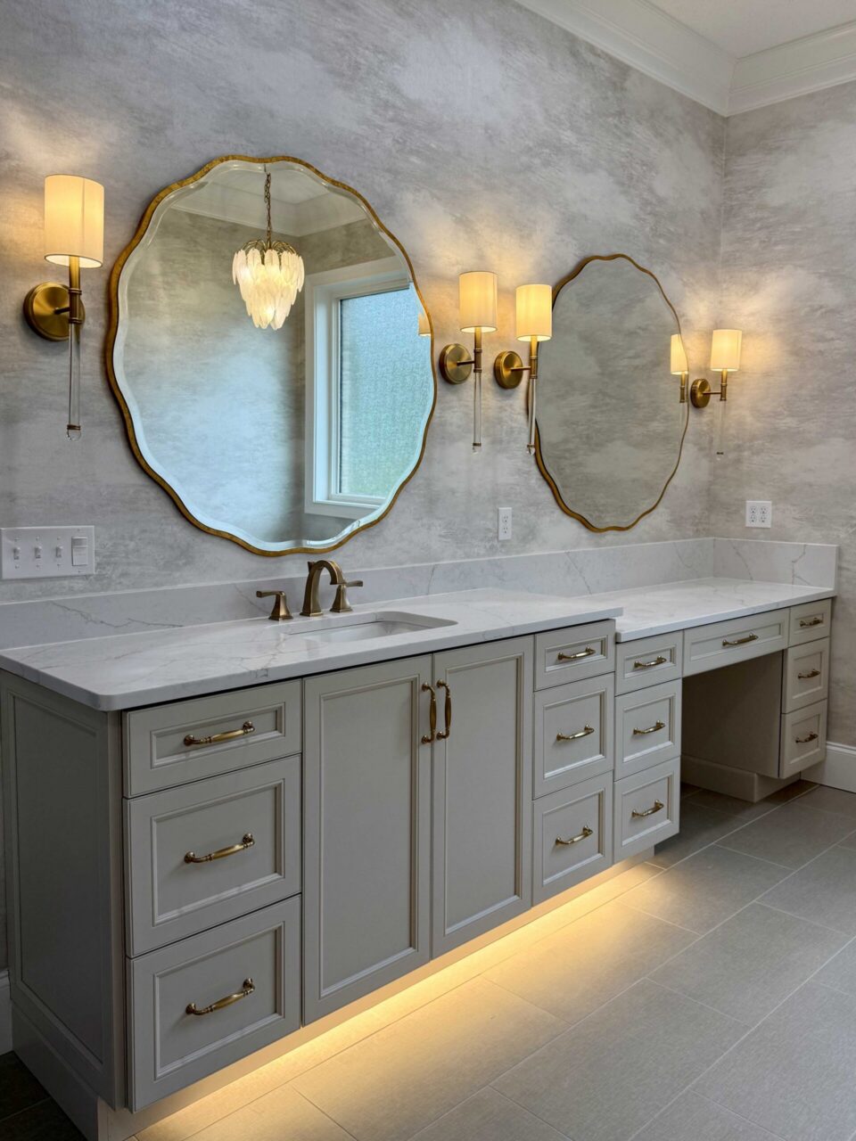 Created The Cabinet Corner @thecabinetcorner Door Style/Finish: Brighton door in Beige