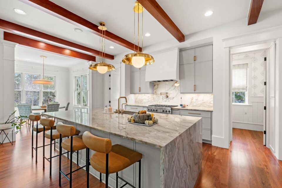 Created by Jilco Kitchen and Bath - Charleston, SC Builder: CMG Custom Homes Designer: Michaela Jorgensen Door Portrait in Oyster