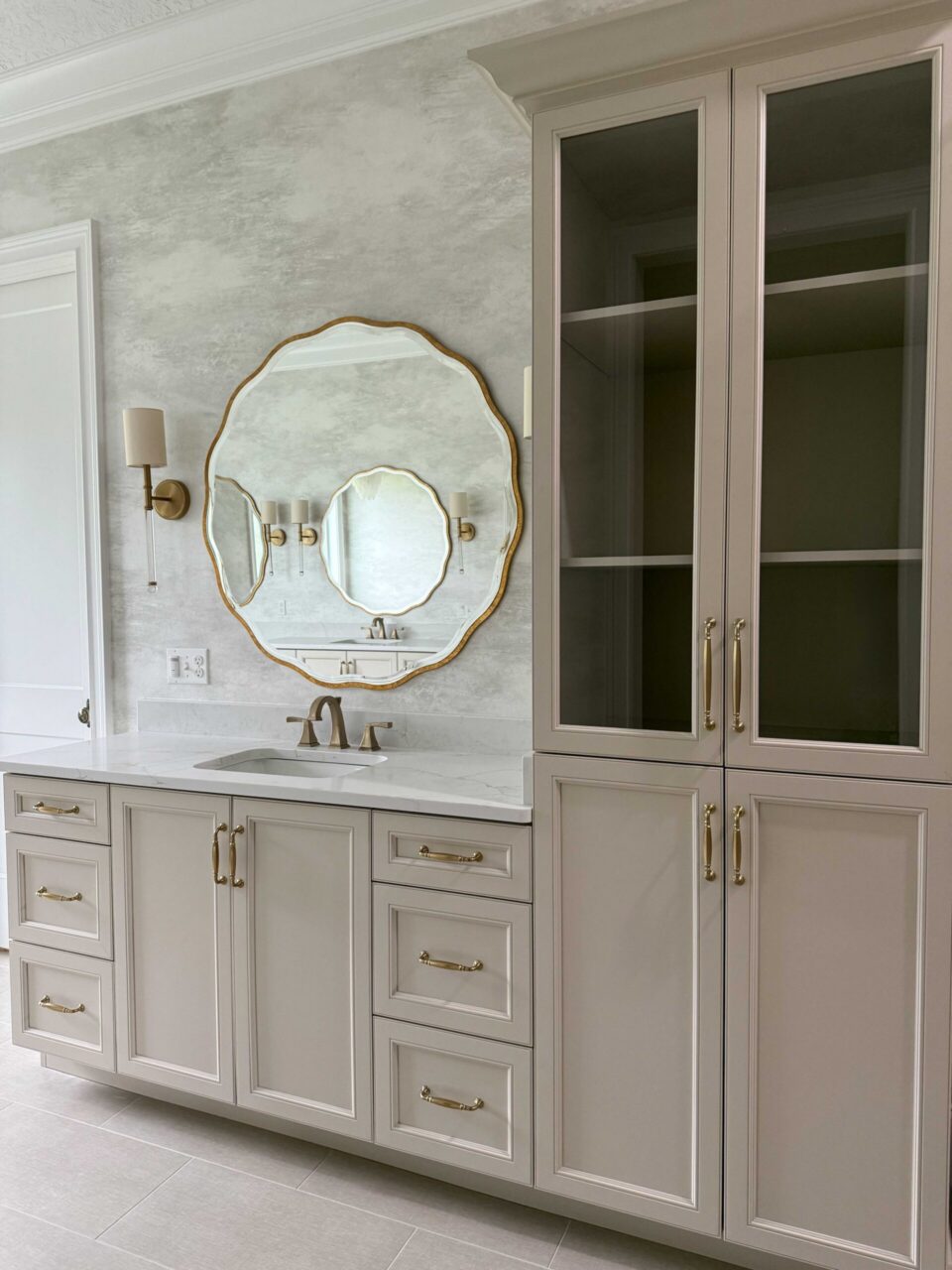 Created The Cabinet Corner @thecabinetcorner Door Style/Finish: Brighton door in Beige